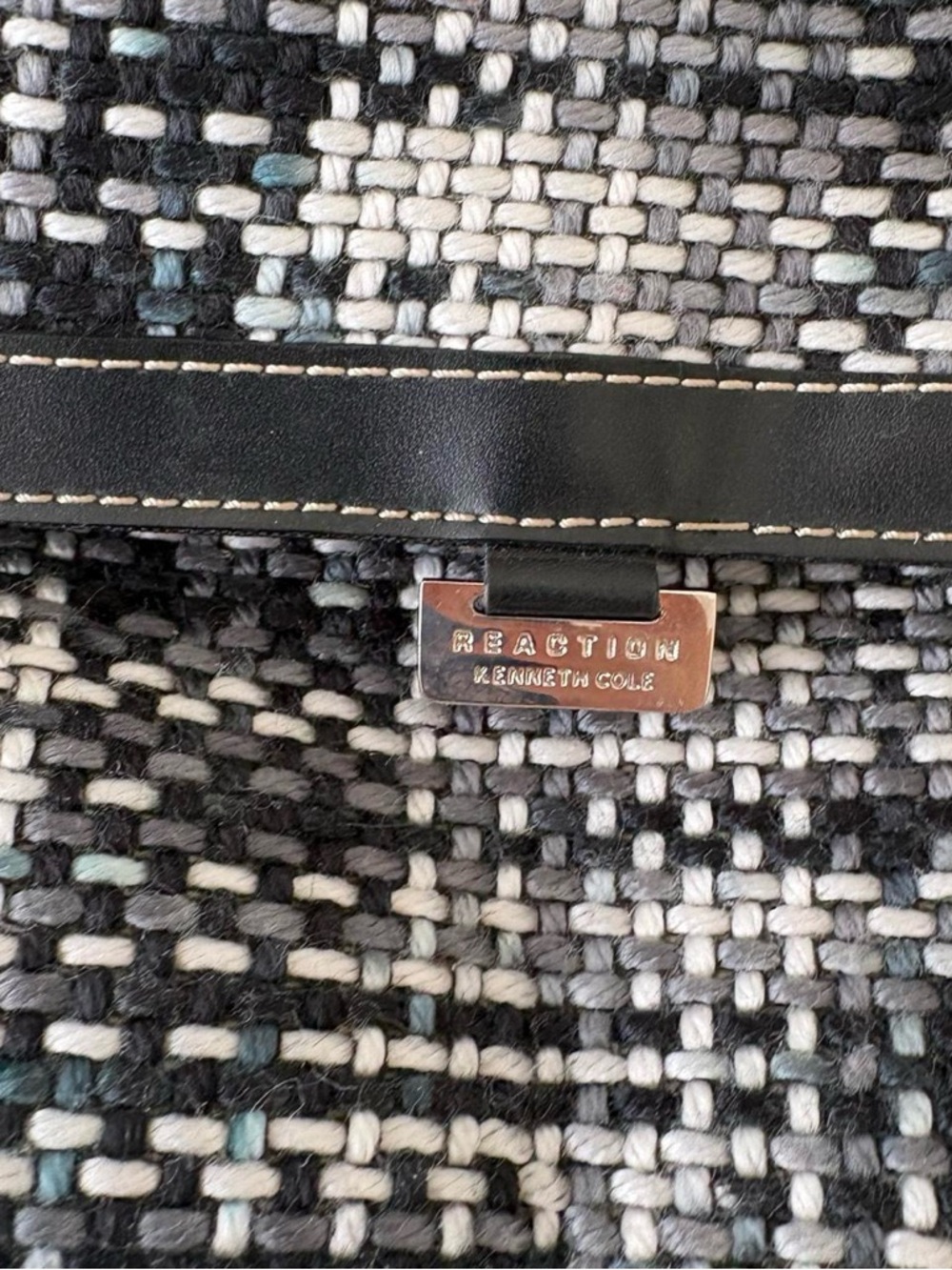 Rare Kenneth Cole Reaction black & white tweed shoulder bag - Picture 5 of 9